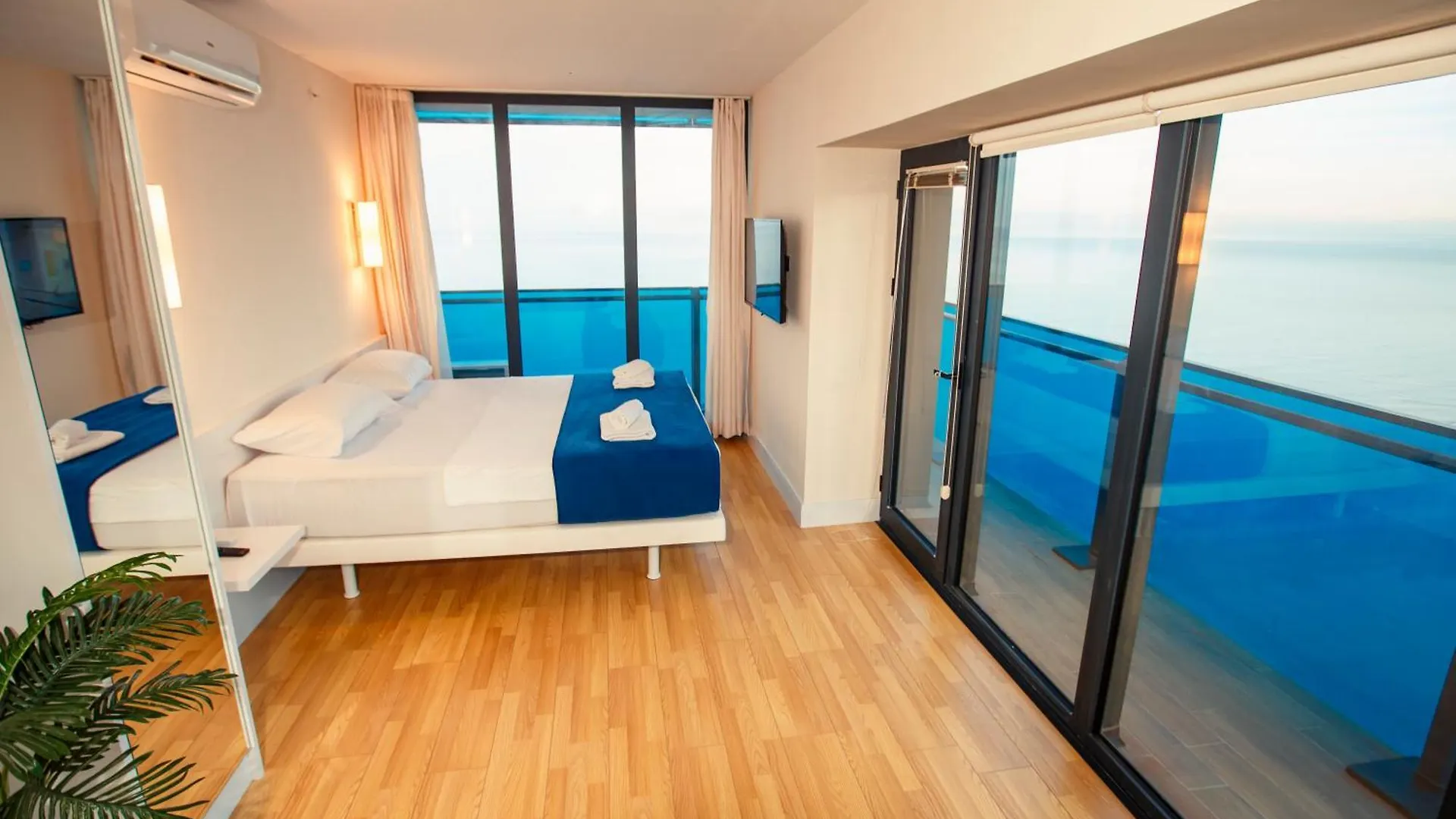 Orbi City Golden Pearl Hotel Batumi
